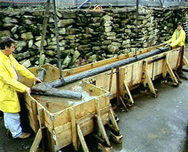 Conservation work on the Sirius anchor 1992. City of Sydney Archives