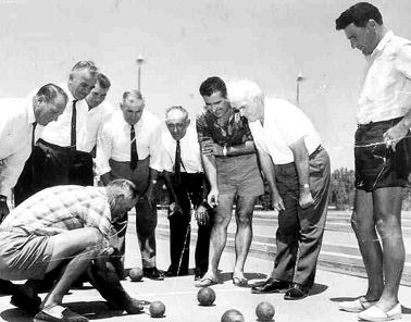Press photograph of bocce at Catholic Club, Yoogali. Courtesy of Griffith Italian Museum