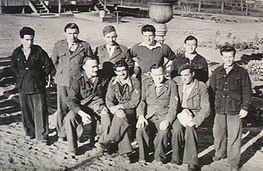 Italian POWs at Hay (or Yanco shortly after) 1941. AWM