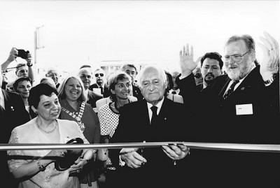 The President of the Republic of Italy, Oscar Luigi Scalfaro cutting the ribbon at the entrance to Casa d'Italia, Leichhardt, NSW 11 December 1998. Courtesy of the Italian Embassy