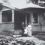 The Hurtzig family outside the 2nd house they shared with the Glinz family. Berrima District Museum