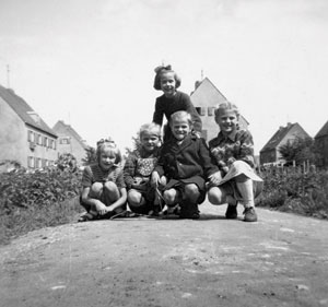 Reet Parjel with other children at Haunstetten camp